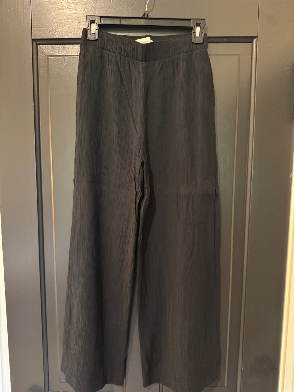 Abercrombie & Fitch Women's Black Wide-Leg Crinkle Pants